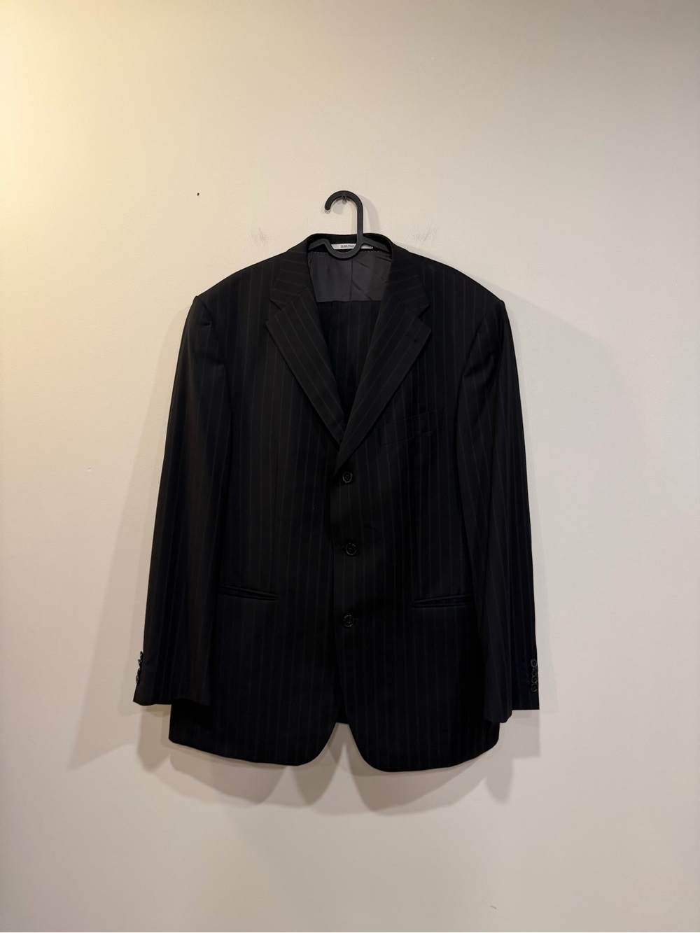 Harry Rosen Sz.46 Pinstripe Suit